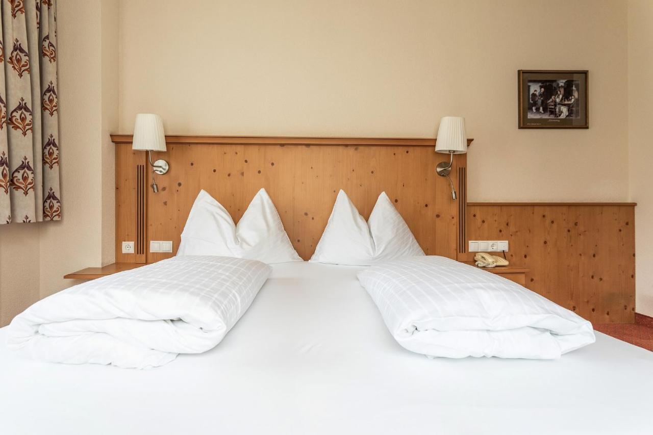 Hotel Zum Hirschen イムスト エクステリア 写真