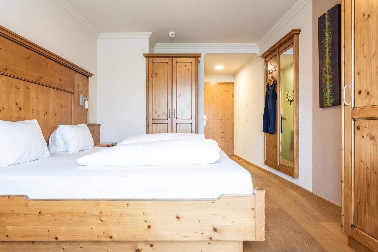 Hotel Zum Hirschen イムスト エクステリア 写真
