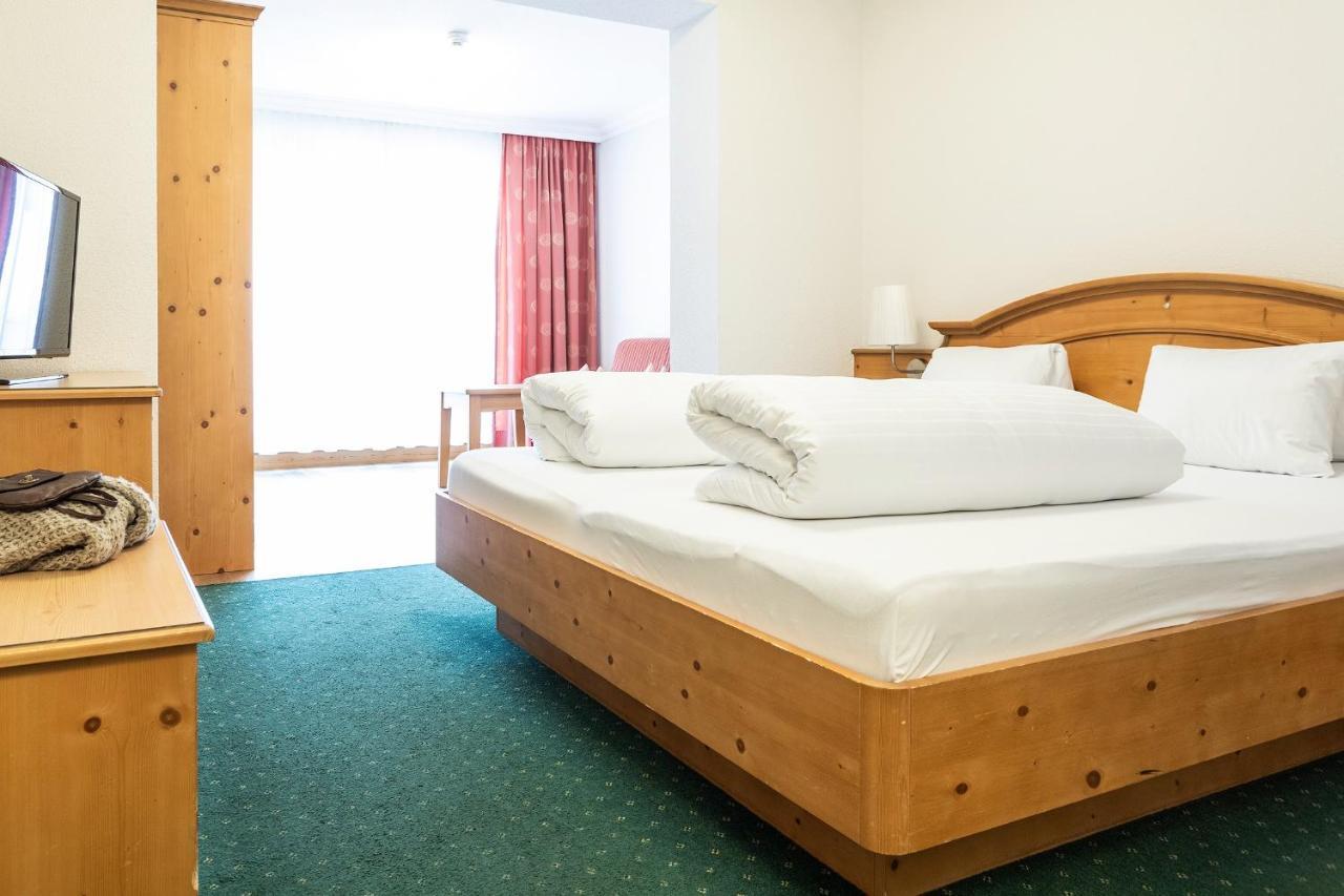 Hotel Zum Hirschen イムスト エクステリア 写真